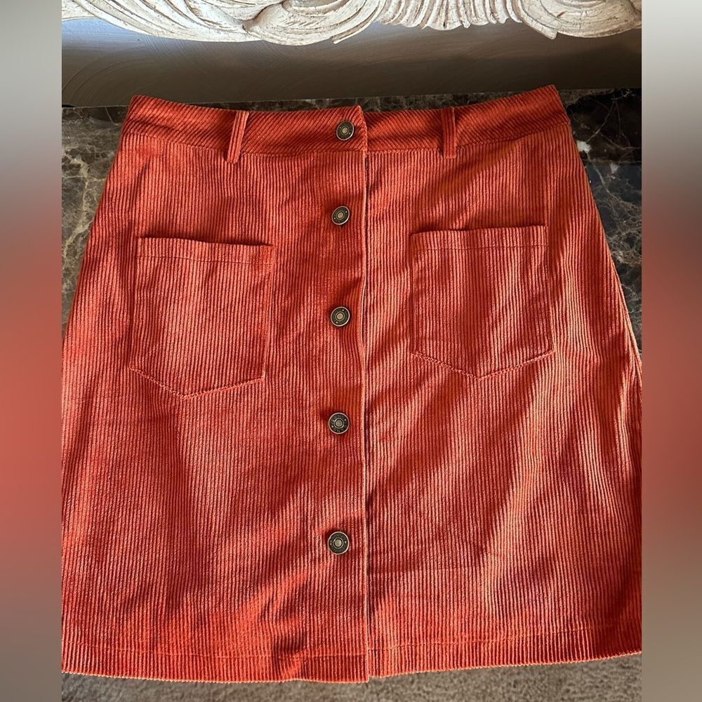 SHEIN retro corduroy button up mini skirt.  Rust color size 4